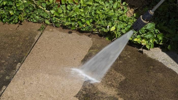 How do I convert a garden hose to a pressure washer?