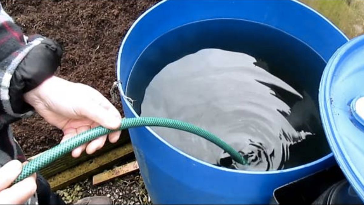 How To Make A Siphon With A Garden Hose